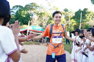 BIB: 3043
                            <button type="button" onclick="openModal(18979773)" class="btn btn-primary btn-sm float-right btn-popup" data-toggle="modal" data-target=".modal-high-quality">
                        <i class="fas fa-shopping-cart"></i> Add to Cart
                    </button>
                                            <button type="button" onclick="isThisMe(18979773, true)" class="btn btn-success btn-sm float-right btn-popup btn-isme hidden" data-toggle="tooltip" data-placement="bottom" title="นี่คือรูปของคุณใช่ไหม คลิกที่นี่เพื่อเอาเข้าอัลบั้ม">
                        <i class="fas fa-plus"></i> Add to album
                    </button>
                    <button type="button" onclick="isThisMe(18979773, false)" class="btn btn-warning btn-sm float-right btn-popup btn-isnotme hidden">
                        <i class="fas fa-ban"></i> Remove from album
                    </button>